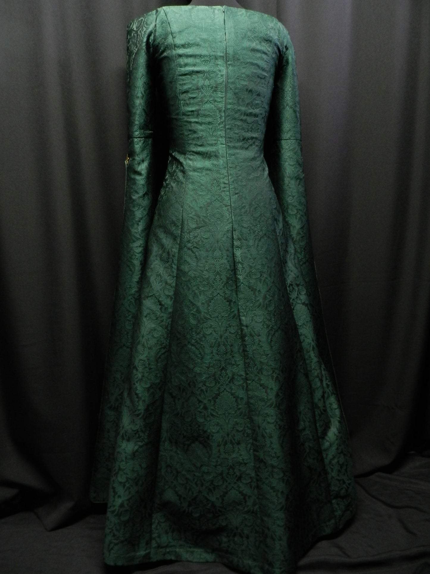 Inspired by Alicent Hightowers Green dress from House of the Dragon custom made to your size!
