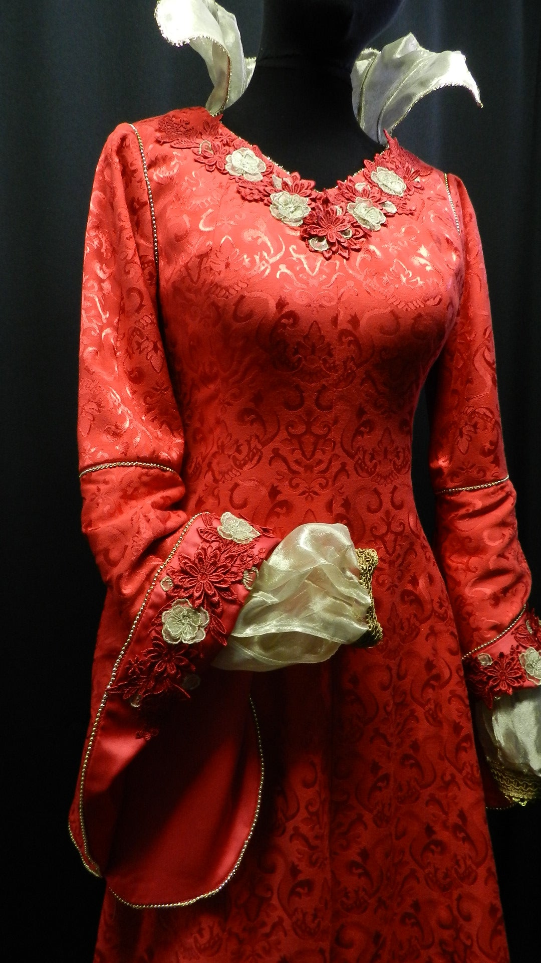 READY TO SHIP! Inspired by Rhaenyra Targaryen red dress – Mariecosplayshop