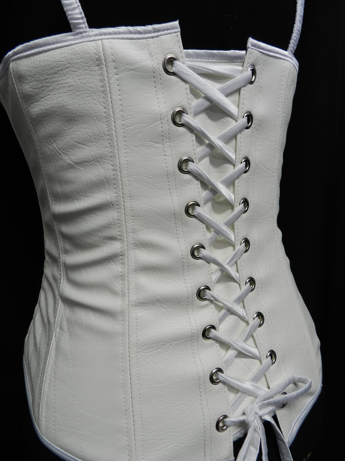 White Version! Inspired by LEGEND Of The SEEKER Kahlan's Corset Faux-leather Medieval armor bustier CUSTOM Made to your size!