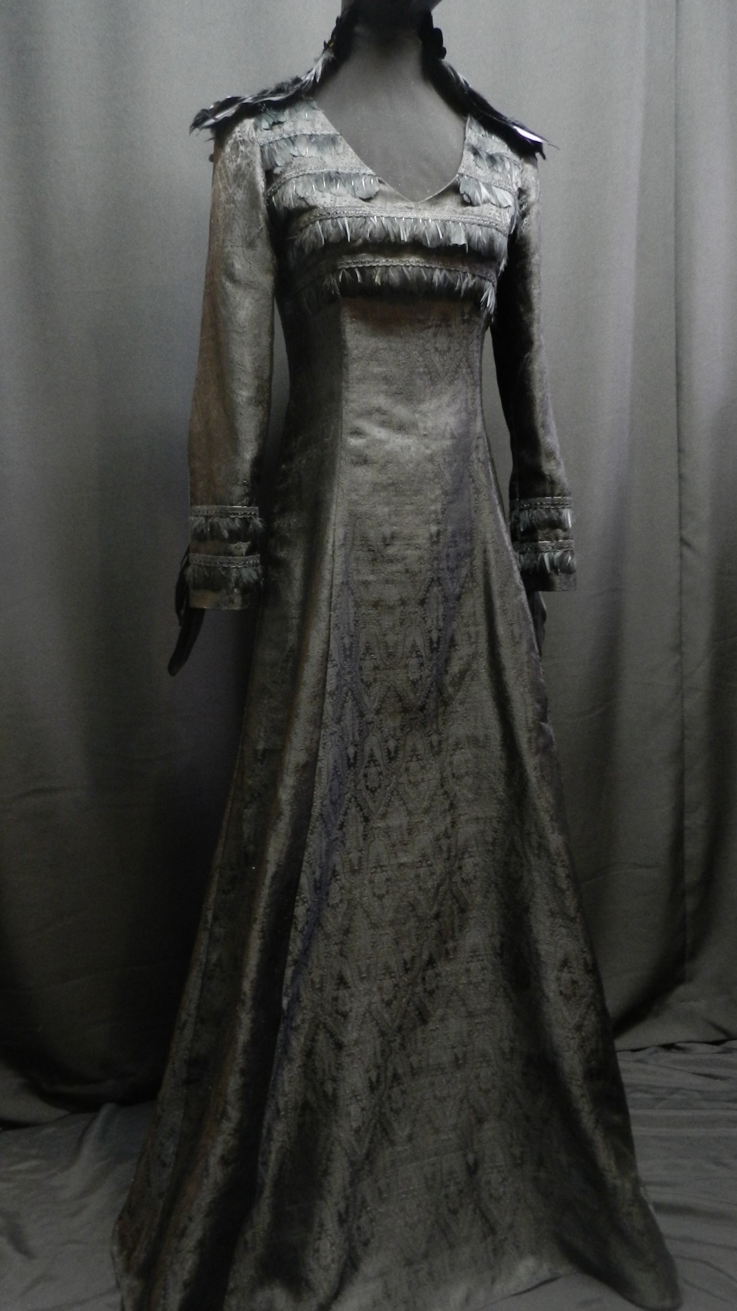 Inspired by Sansa Black Swan dress Game Of Thrones season 4 Custom Made to your size Black brocade silk feather collar