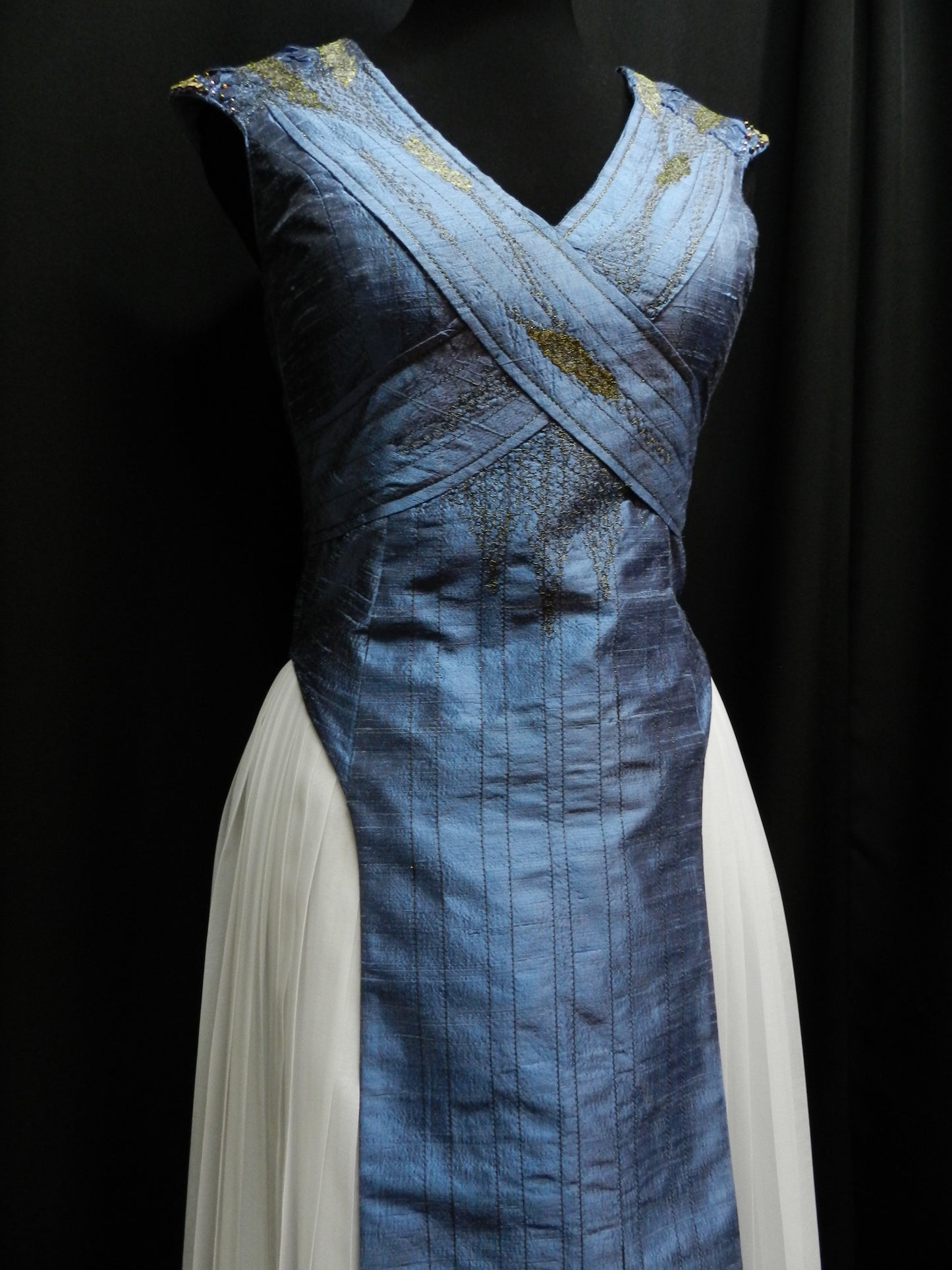 The perfect mix! Inspired by Daenerys Blue dress / white pleated skirt Game of Thrones silk Dragon scales Custom Made To your size!