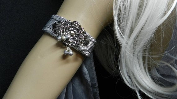 Inspired by Game Of Thrones KHALEESI Daenerys Targaryen wedding dress gray chiffon CUSTOM MADE with dragon brooch / pin