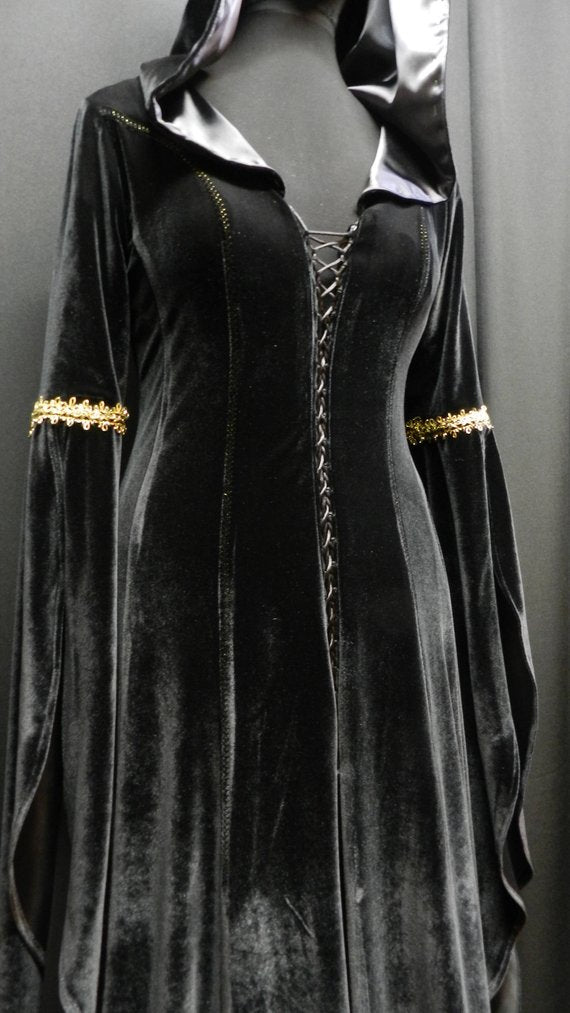 Inspired by Legend of the Seeker Kahlan's black velvet dress confessor custom made to your size!
