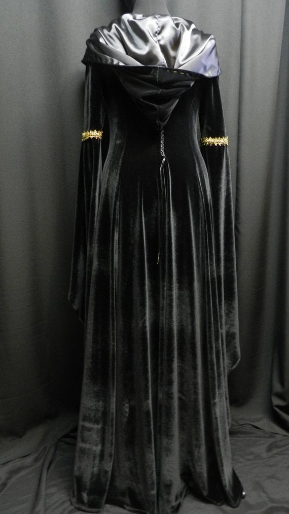 Inspired by Legend of the Seeker Kahlan's black velvet dress confessor custom made to your size!