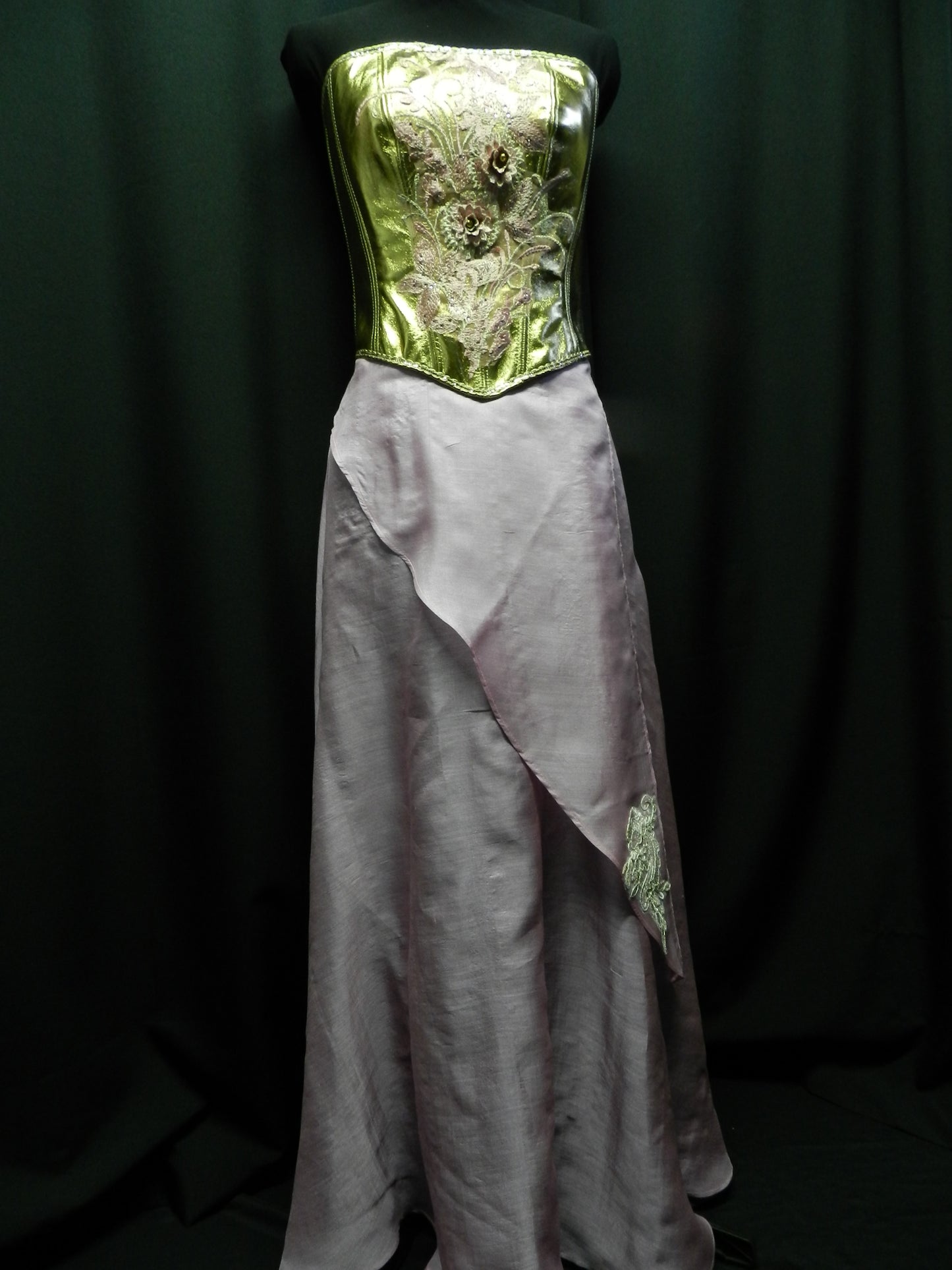 READY TO SHIP!! Medieval dress made from silk and real leather for wedding, bal, ren faire