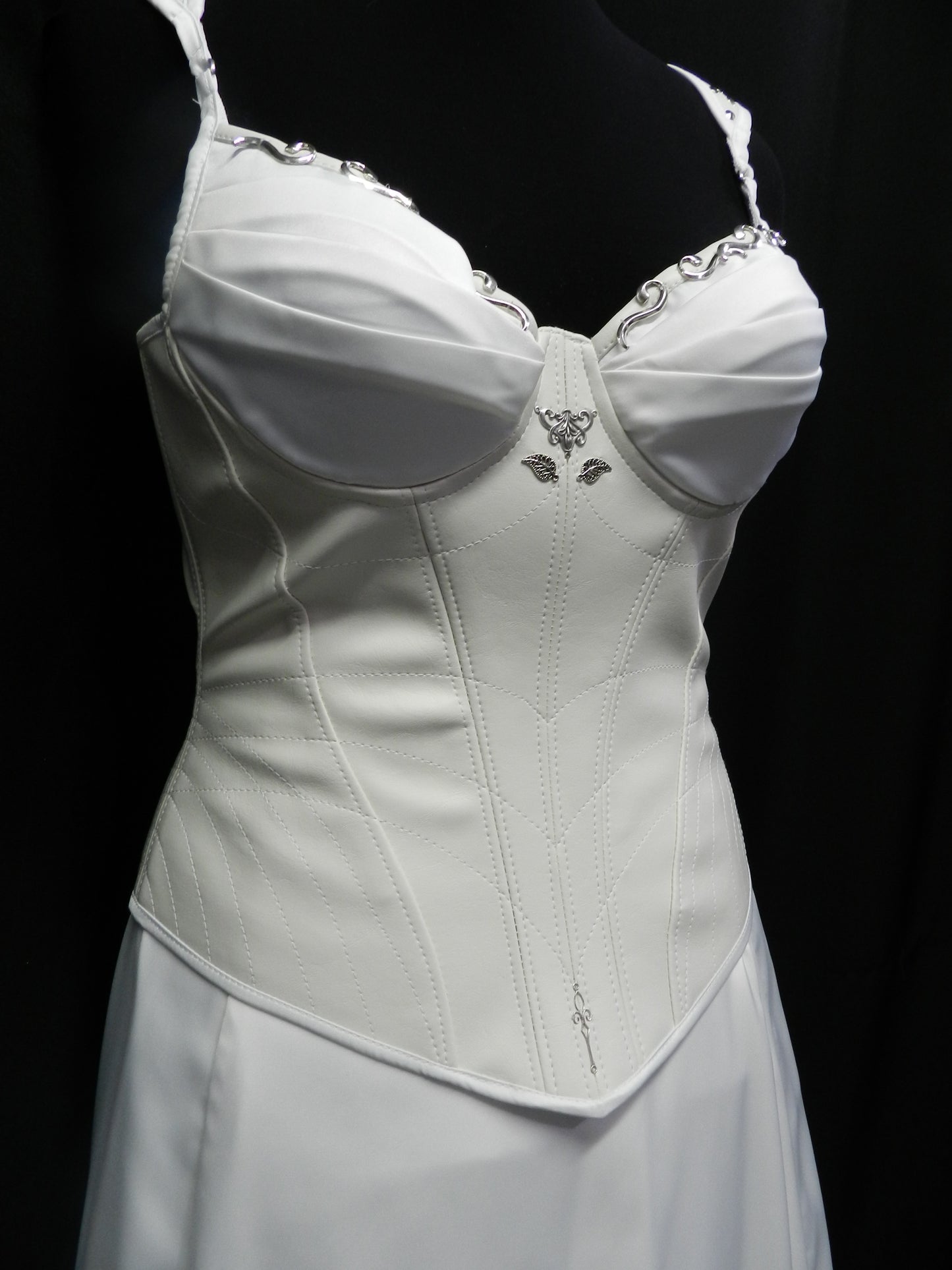 White Version! Inspired by LEGEND Of The SEEKER Kahlan's Corset Faux-leather Medieval armor bustier CUSTOM Made to your size!