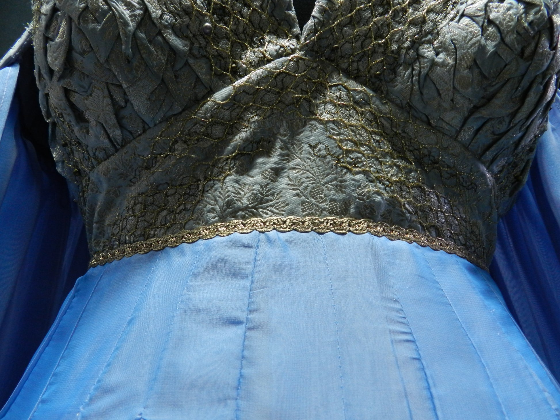 daenerys targaryen blue and gold dress The Perfect Mix! Inspired by Daenerys, Blue Dress / White Pleated Skirt With Dragon Scale Embroidery, Silk. Made to Measure!