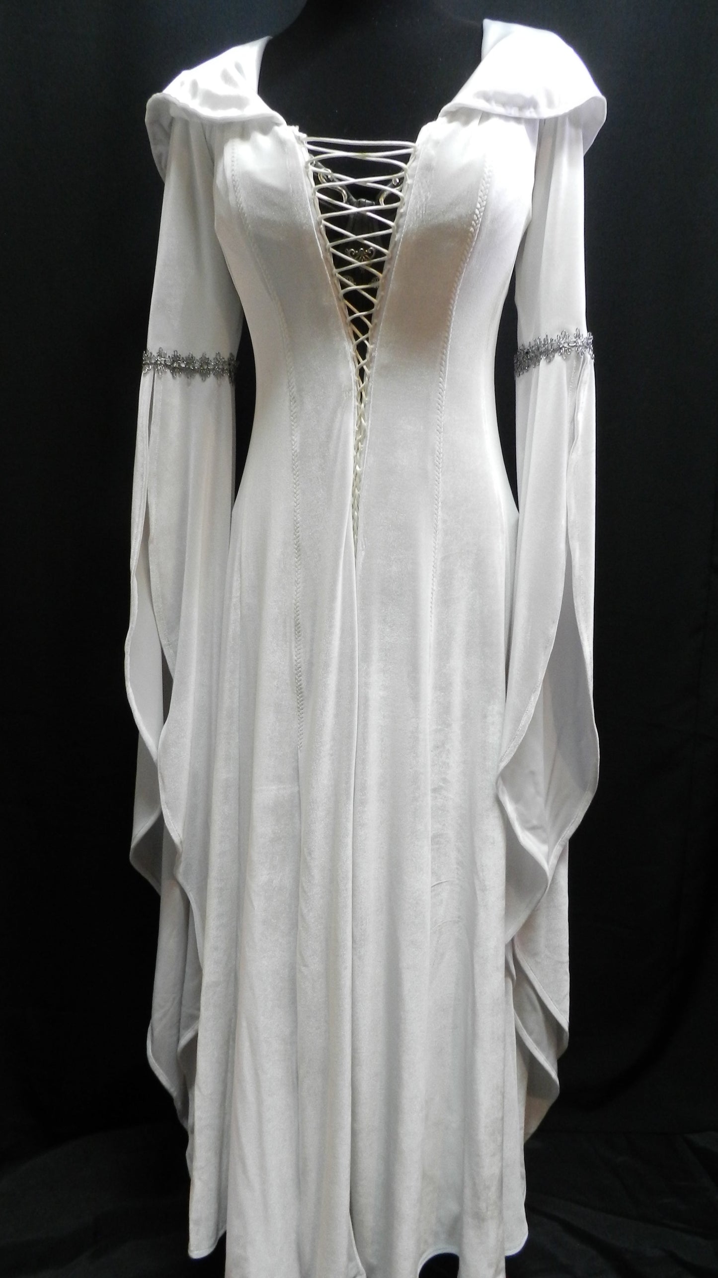 Reserved to Nicolas Inspired by Legend of the Seeker Kahlan's white shirt confessor custom made to your size!
