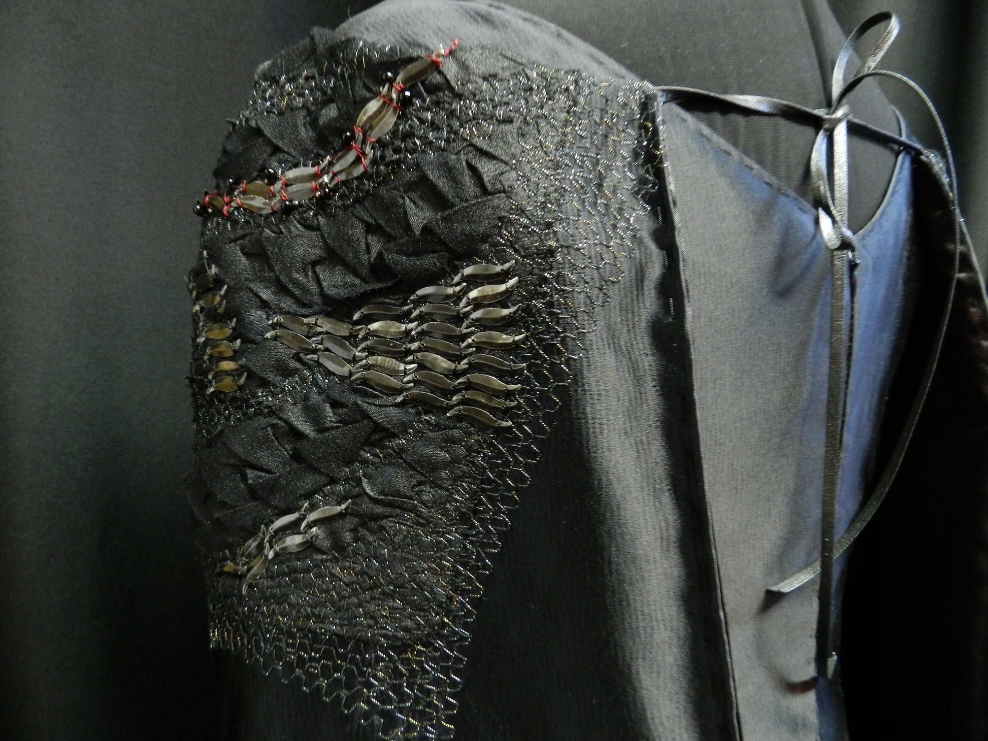 Inspired by Daenerys Game of Thrones black dress and cape season 7 Mariecosplayshop Inspired by Daenerys Game of Thrones black dress and cape season 7 Mariecosplayshop