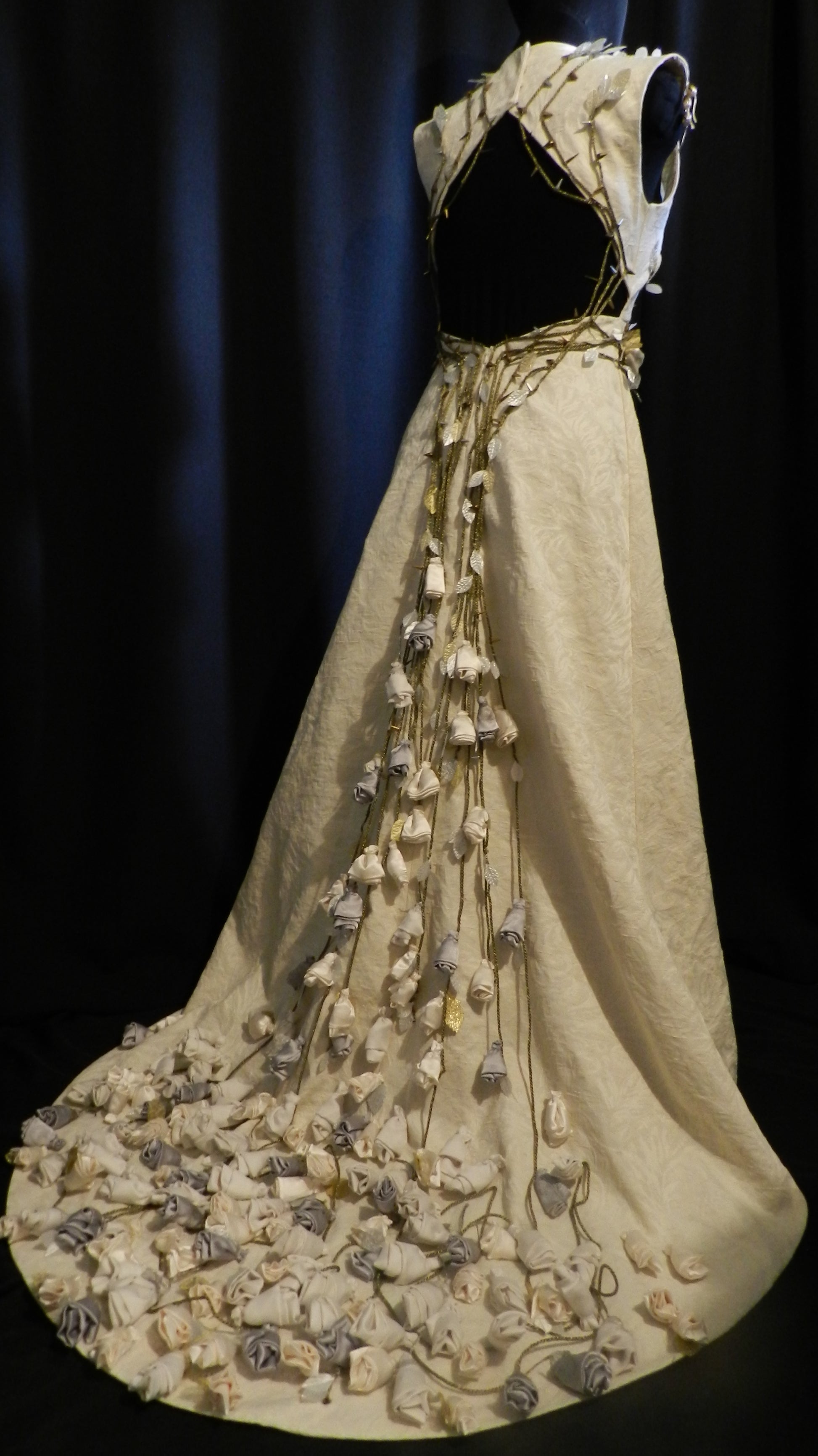 game of thrones bridesmaid dresses A retrospective look at Game of Thrones wedding dresses Easy Weddings