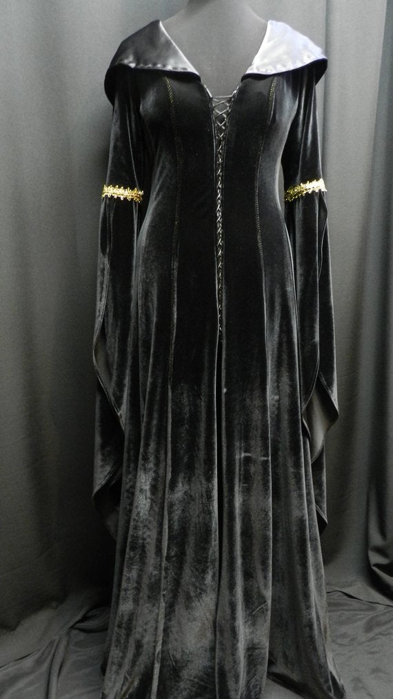 Inspired by Legend of the Seeker Kahlan's black velvet dress confessor custom made to your size!